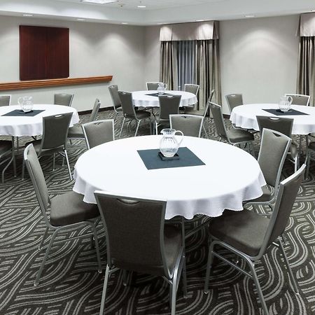 Hampton Inn & Suites Туларе Екстер'єр фото