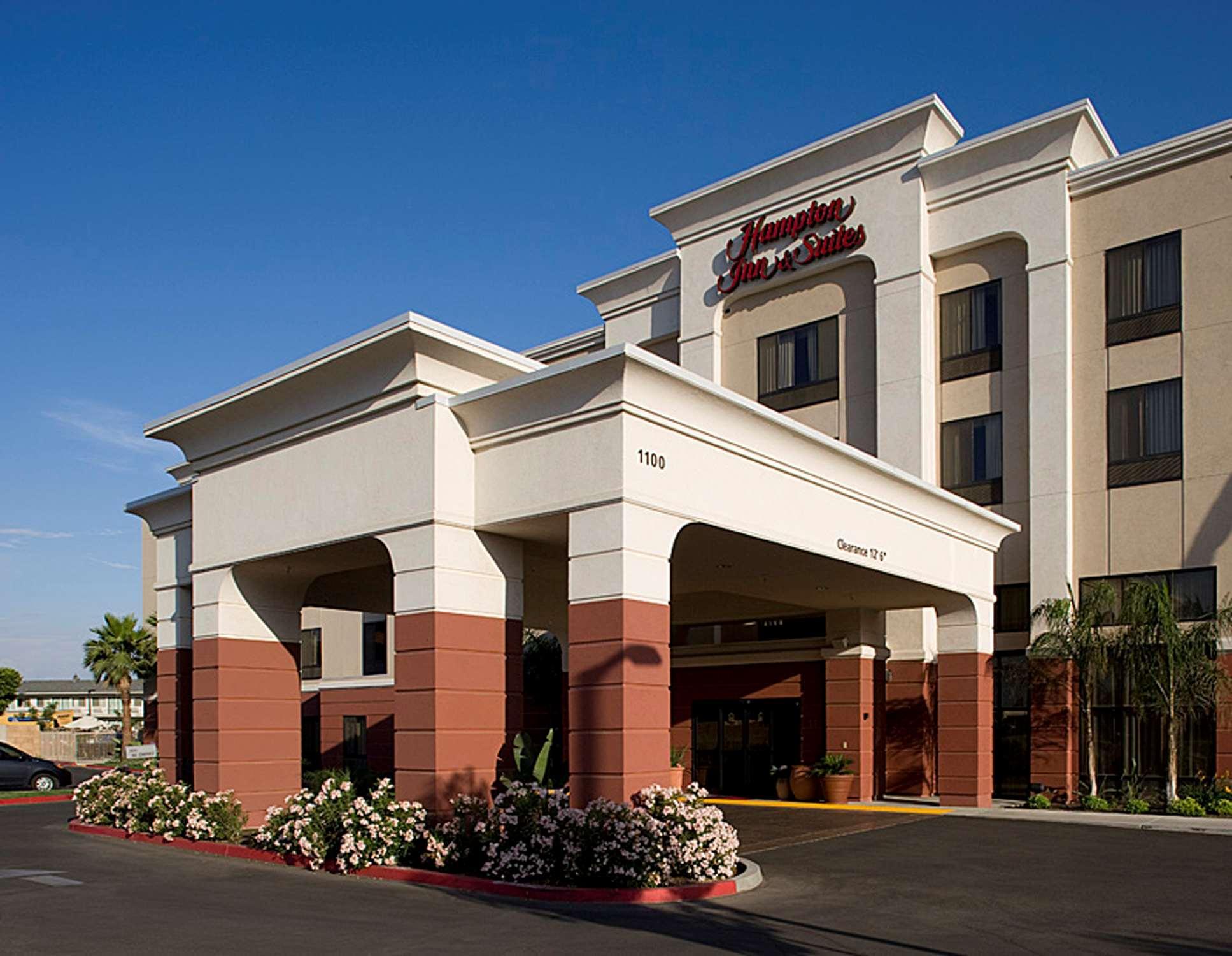 Hampton Inn & Suites Туларе Екстер'єр фото