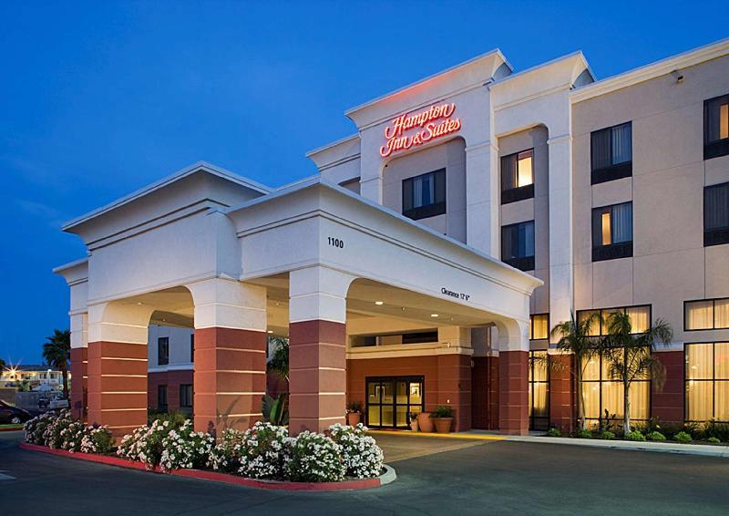 Hampton Inn & Suites Туларе Екстер'єр фото